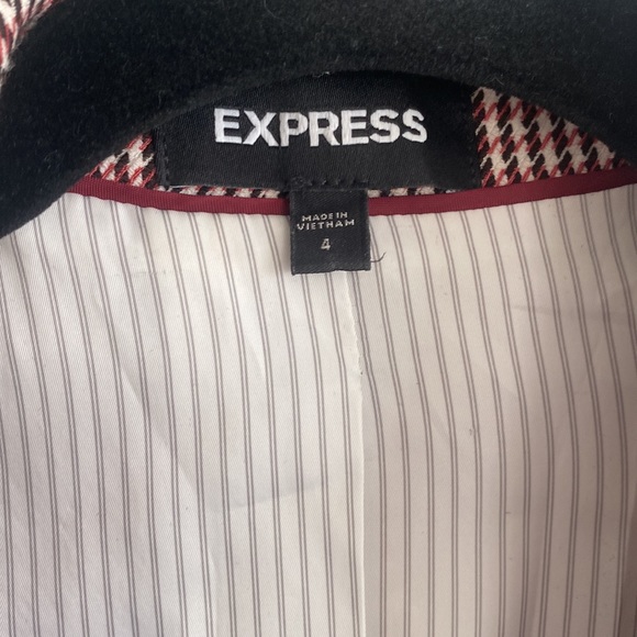 Express Blazer - Picture 2 of 4